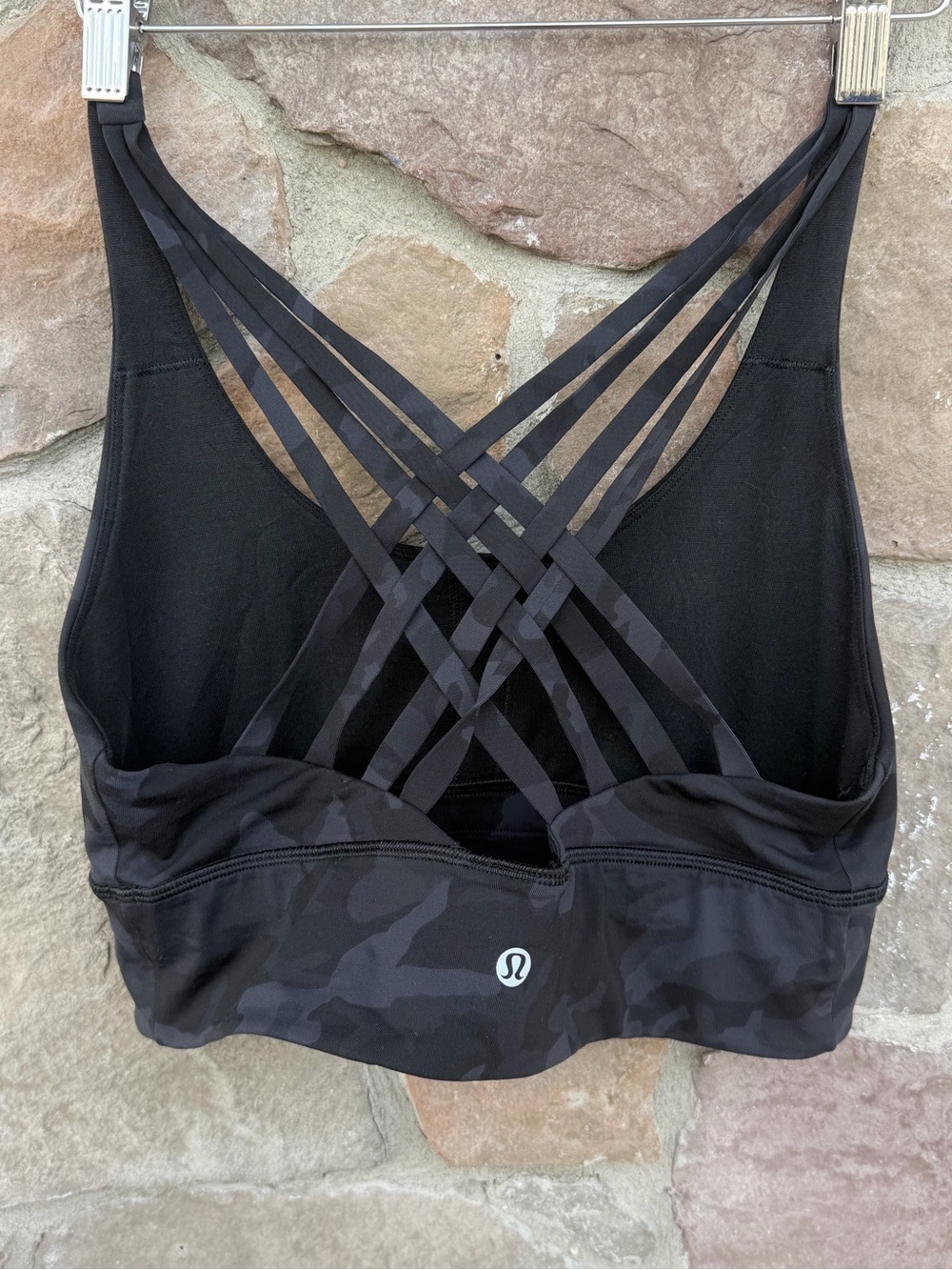 Lululemon Free To Be Moved Bra